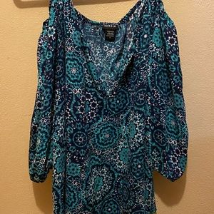 Torrid shirt size 3x. Worn once.